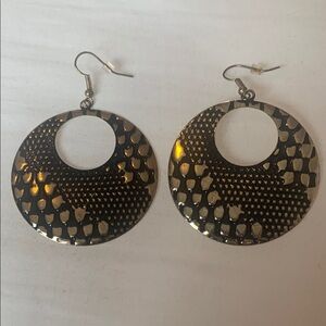 Elegant Black and Gold Metal Earrings
